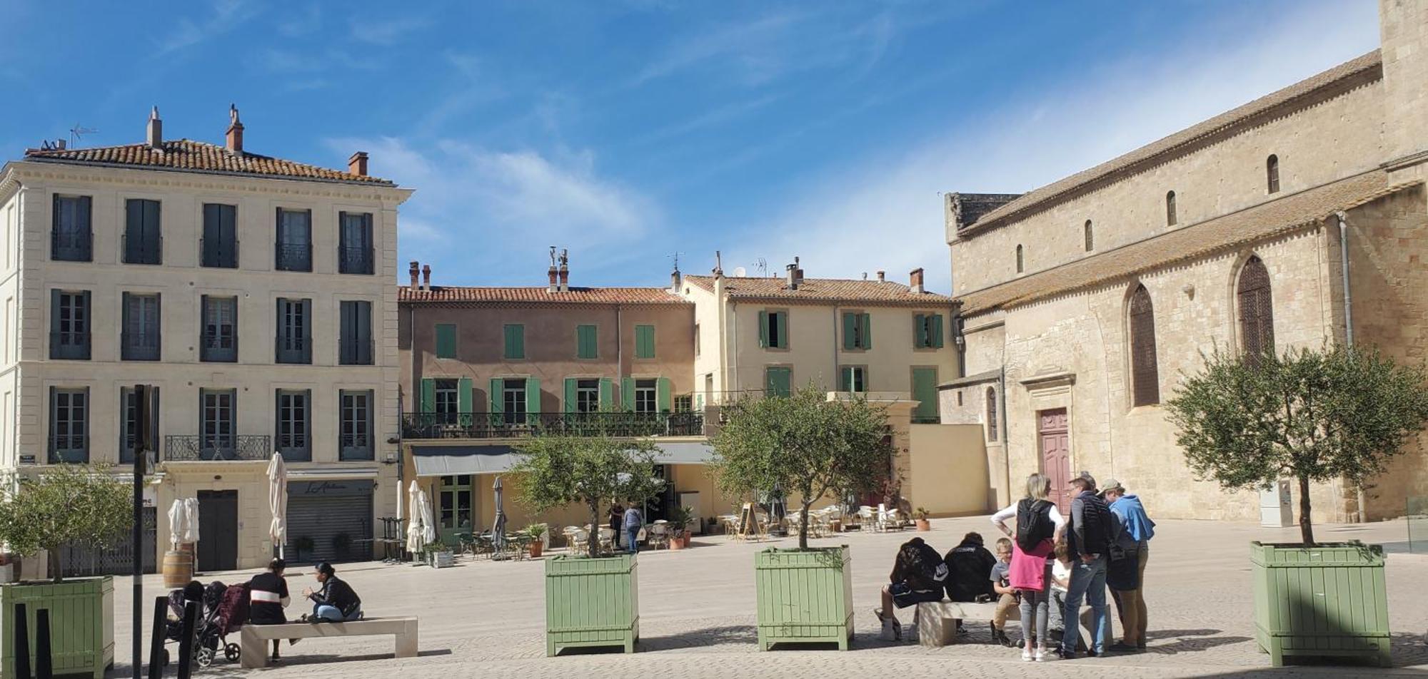 Le Patio, Climatisation Terrasse Wi-Fi Netflix 15 Mn Coeur De Ville Béziers Eksteriør bilde